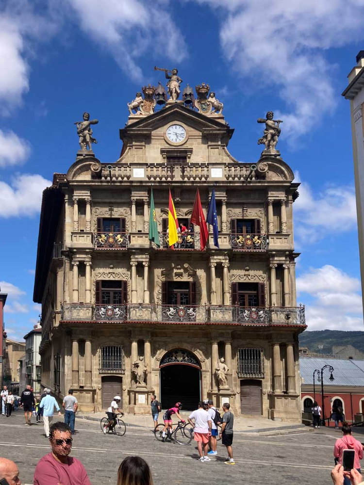 Das Rathaus von Pamplona